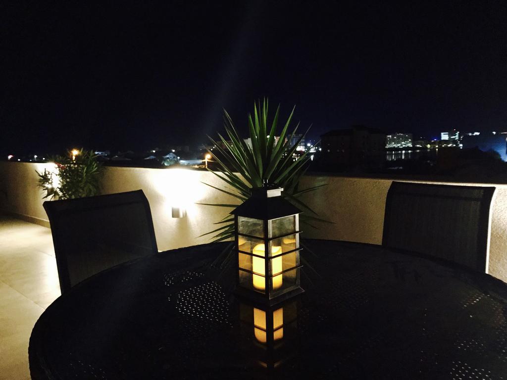 Mamaia Moments Villa, Mamaia Nord นาโวดาริ ภายนอก รูปภาพ