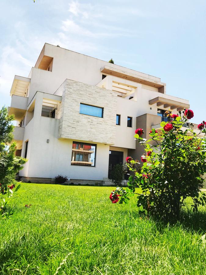 Mamaia Moments Villa, Mamaia Nord นาโวดาริ ภายนอก รูปภาพ