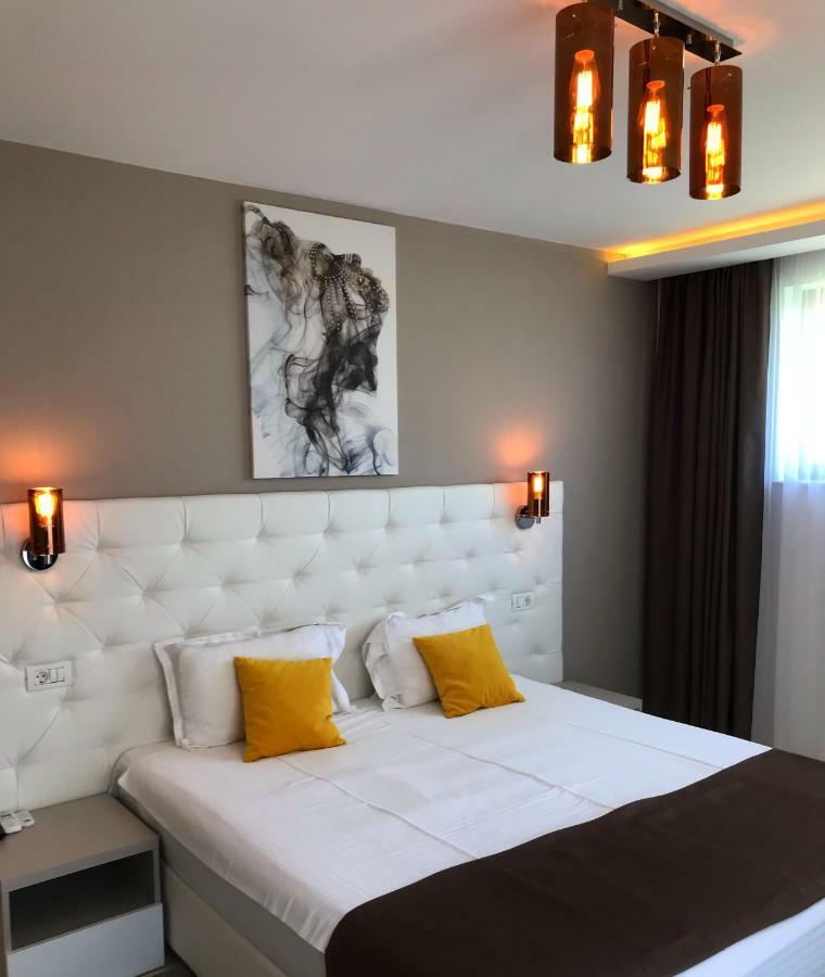 Mamaia Moments Villa, Mamaia Nord นาโวดาริ ภายนอก รูปภาพ