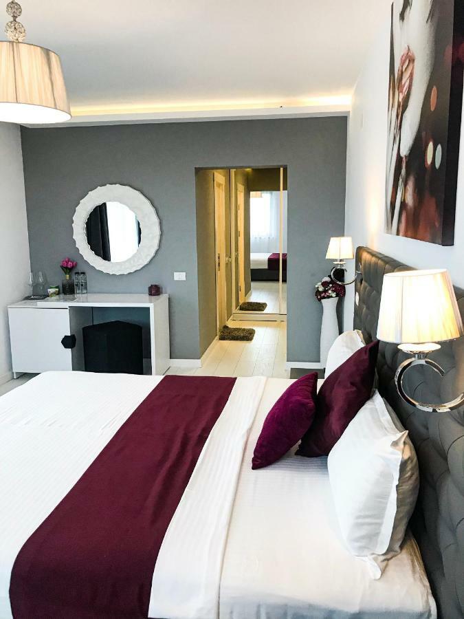Mamaia Moments Villa, Mamaia Nord นาโวดาริ ภายนอก รูปภาพ